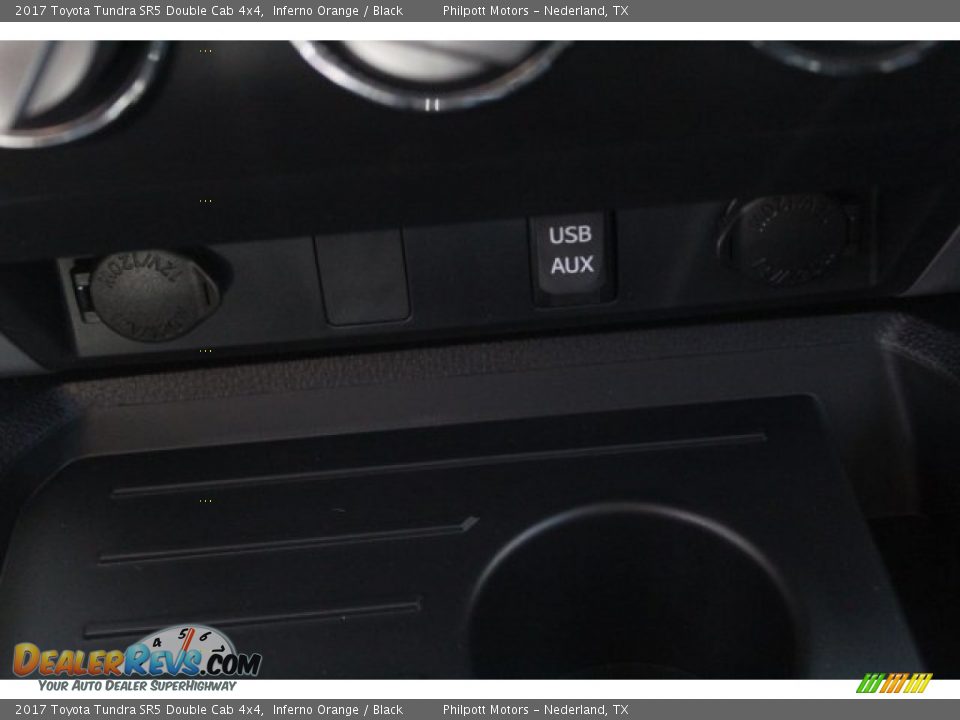 2017 Toyota Tundra SR5 Double Cab 4x4 Inferno Orange / Black Photo #17