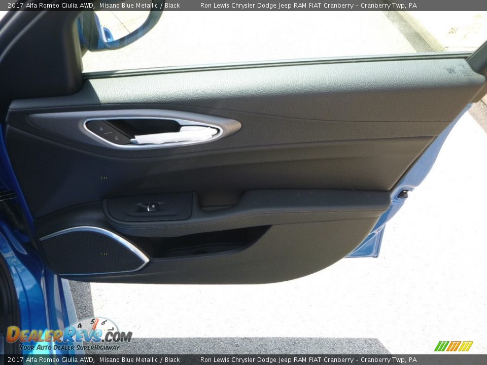 2017 Alfa Romeo Giulia AWD Misano Blue Metallic / Black Photo #14