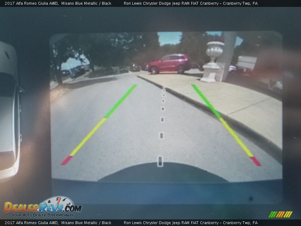2017 Alfa Romeo Giulia AWD Misano Blue Metallic / Black Photo #26