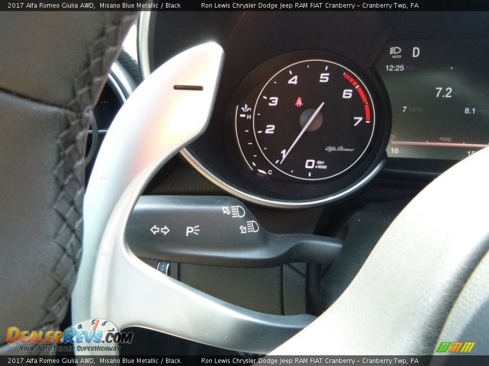 2017 Alfa Romeo Giulia AWD Shifter Photo #29