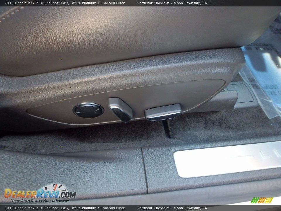 2013 Lincoln MKZ 2.0L EcoBoost FWD White Platinum / Charcoal Black Photo #16