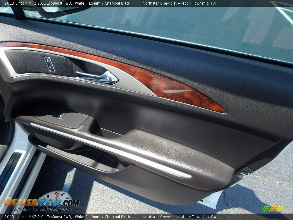 2013 Lincoln MKZ 2.0L EcoBoost FWD White Platinum / Charcoal Black Photo #17