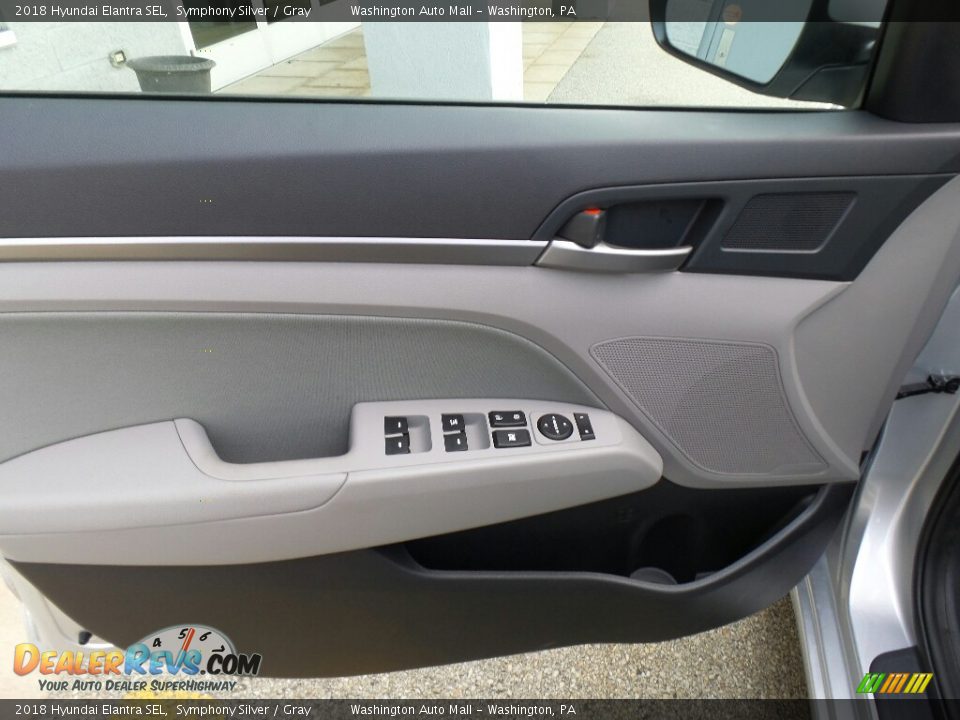 2018 Hyundai Elantra SEL Symphony Silver / Gray Photo #14
