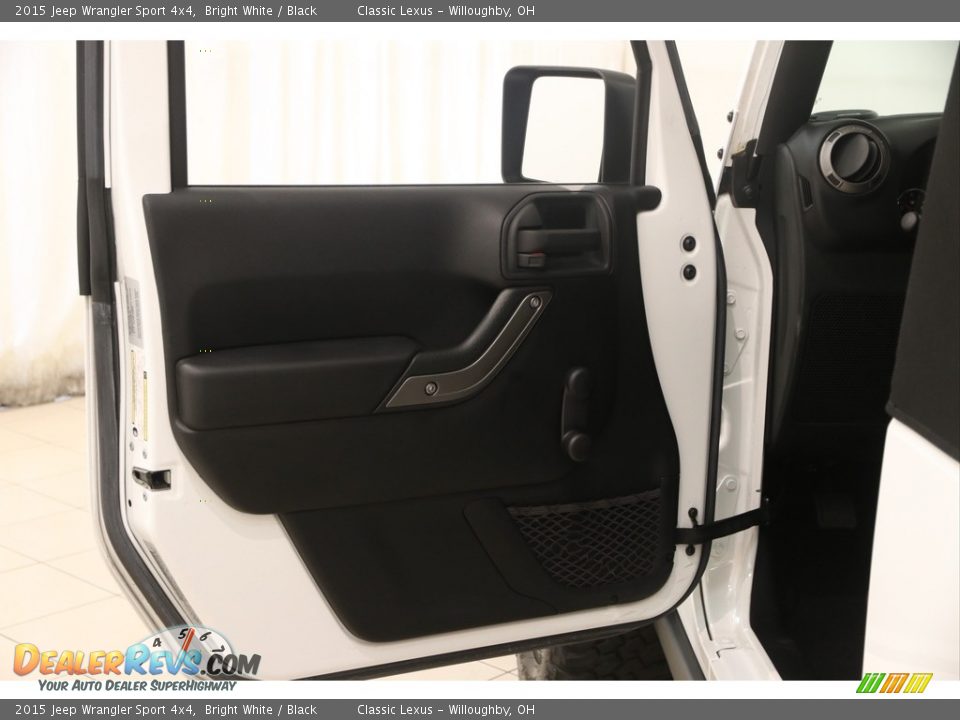 2015 Jeep Wrangler Sport 4x4 Bright White / Black Photo #4