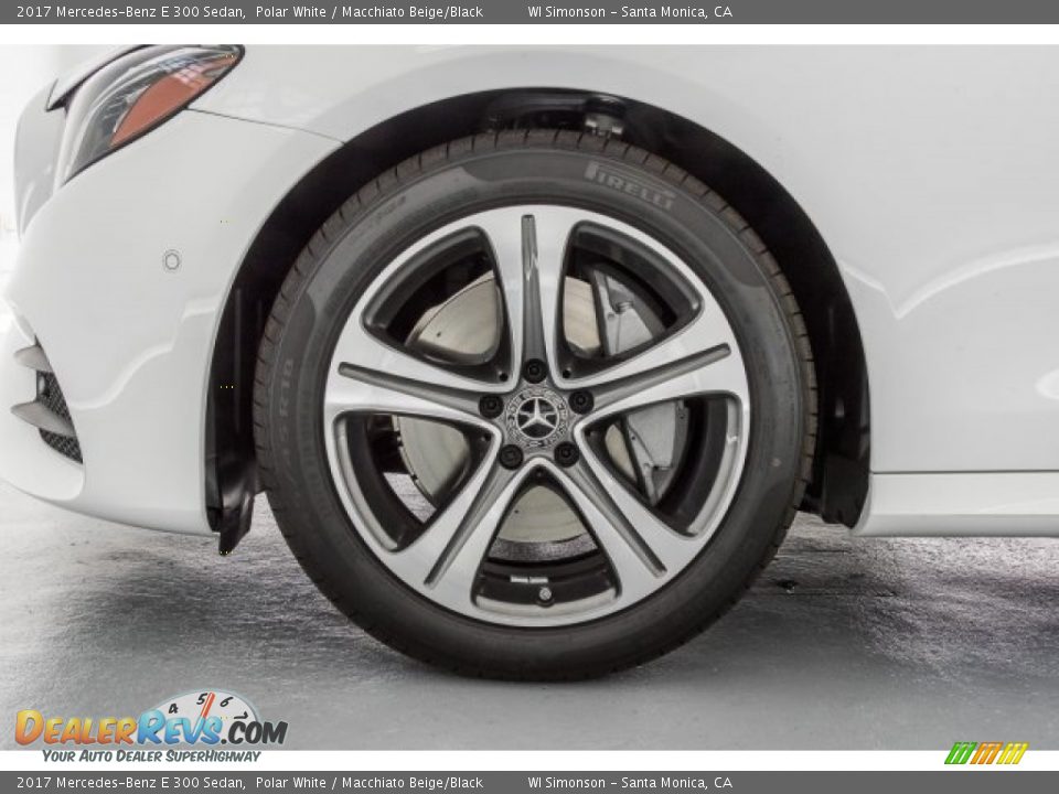2017 Mercedes-Benz E 300 Sedan Polar White / Macchiato Beige/Black Photo #9