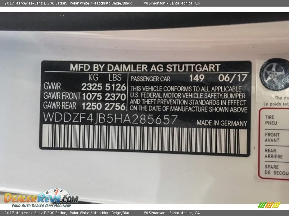 2017 Mercedes-Benz E 300 Sedan Polar White / Macchiato Beige/Black Photo #10