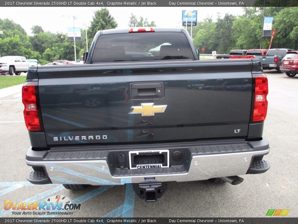 2017 Chevrolet Silverado 2500HD LT Double Cab 4x4 Graphite Metallic / Jet Black Photo #3