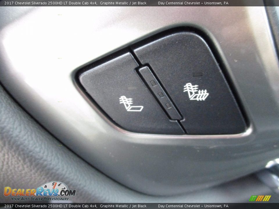 2017 Chevrolet Silverado 2500HD LT Double Cab 4x4 Graphite Metallic / Jet Black Photo #7