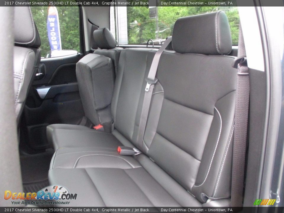 2017 Chevrolet Silverado 2500HD LT Double Cab 4x4 Graphite Metallic / Jet Black Photo #12