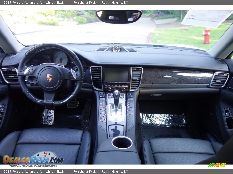 2015 Porsche Panamera 4S White / Black Photo #13