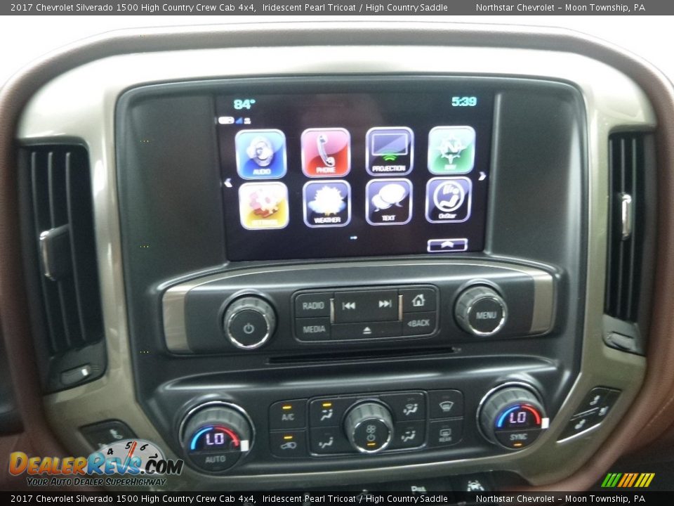 2017 Chevrolet Silverado 1500 High Country Crew Cab 4x4 Iridescent Pearl Tricoat / High Country Saddle Photo #17