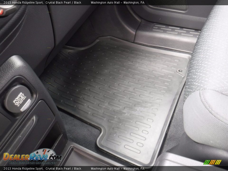 2013 Honda Ridgeline Sport Crystal Black Pearl / Black Photo #23