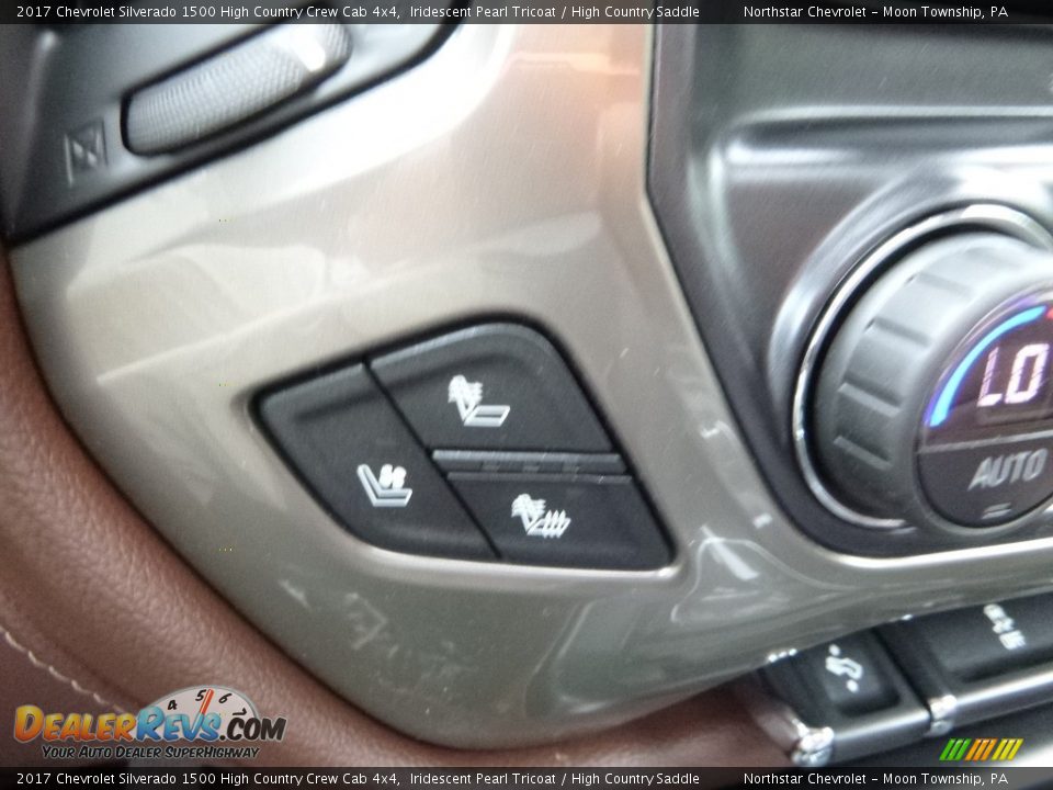 2017 Chevrolet Silverado 1500 High Country Crew Cab 4x4 Iridescent Pearl Tricoat / High Country Saddle Photo #20