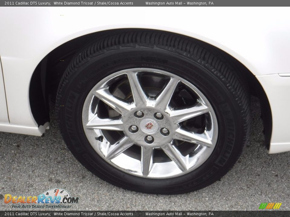 2011 Cadillac DTS Luxury White Diamond Tricoat / Shale/Cocoa Accents Photo #3