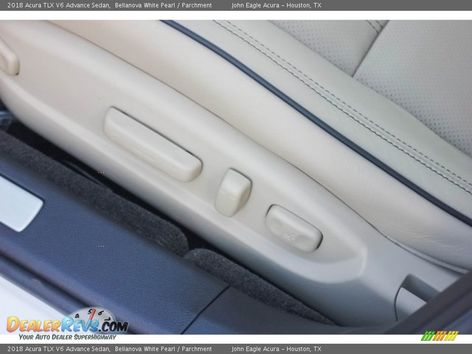 2018 Acura TLX V6 Advance Sedan Bellanova White Pearl / Parchment Photo #16