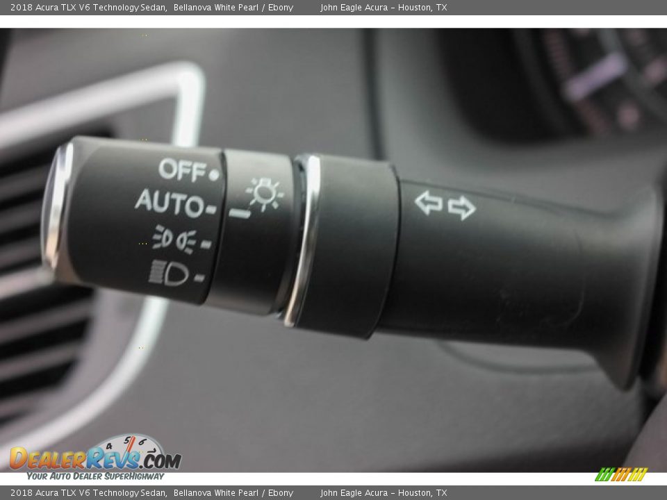 Controls of 2018 Acura TLX V6 Technology Sedan Photo #34