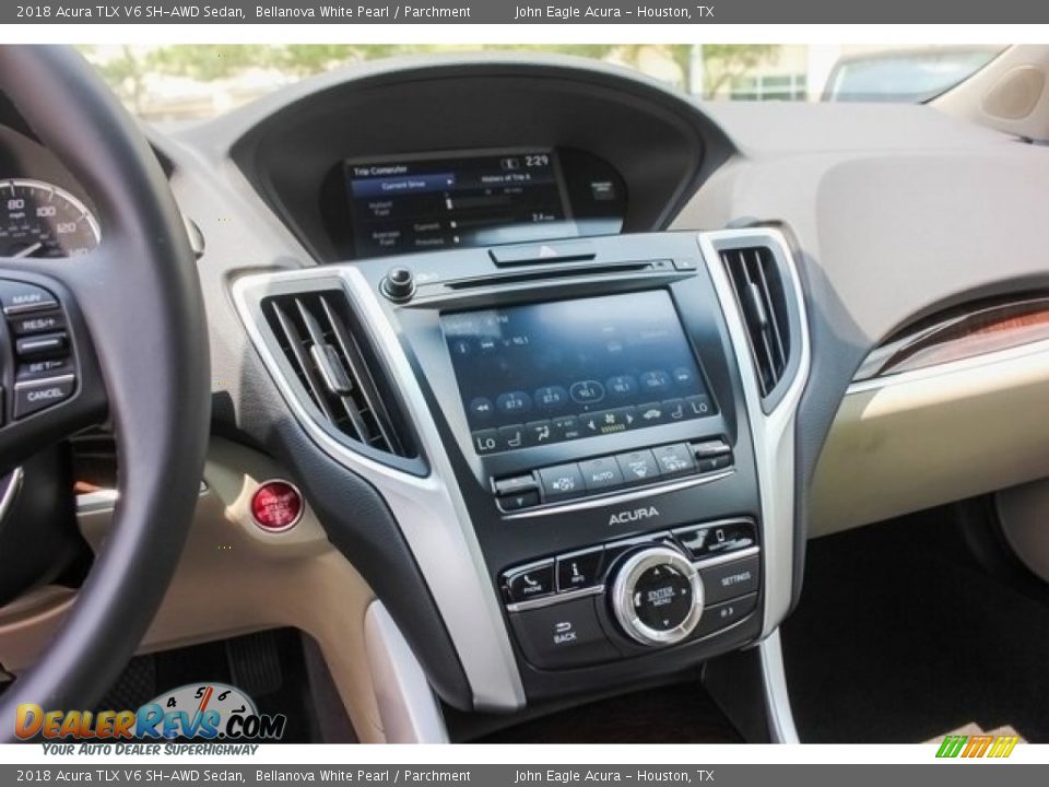 2018 Acura TLX V6 SH-AWD Sedan Bellanova White Pearl / Parchment Photo #32