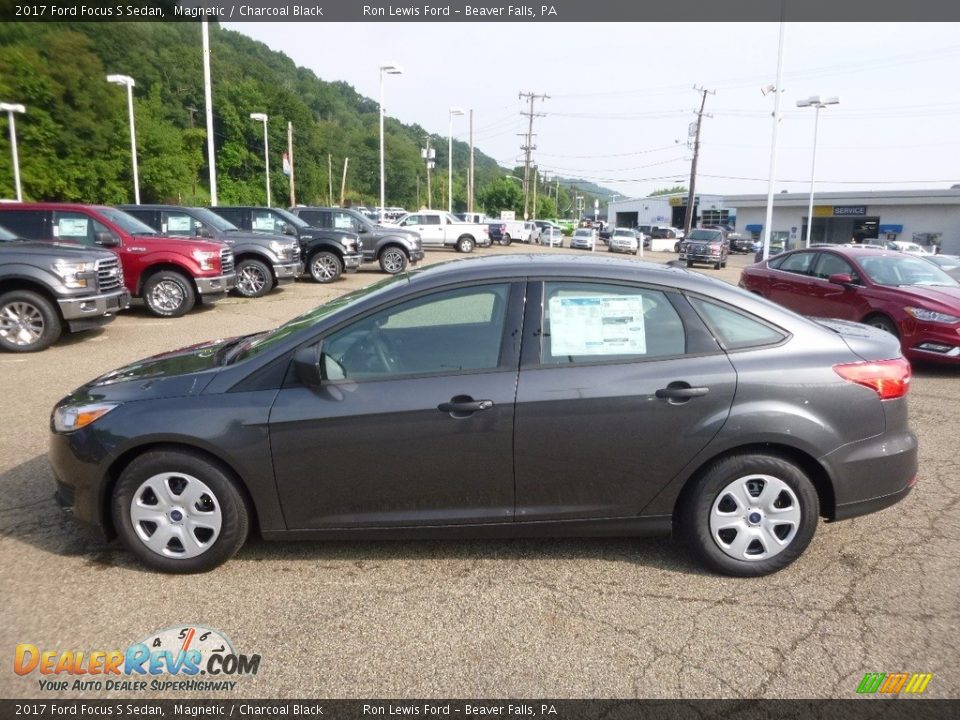 2017 Ford Focus S Sedan Magnetic / Charcoal Black Photo #5
