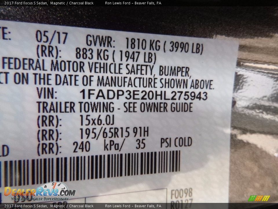 2017 Ford Focus S Sedan Magnetic / Charcoal Black Photo #14