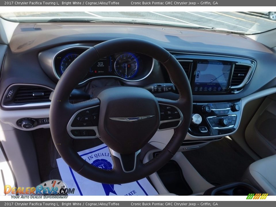 2017 Chrysler Pacifica Touring L Bright White / Cognac/Alloy/Toffee Photo #10