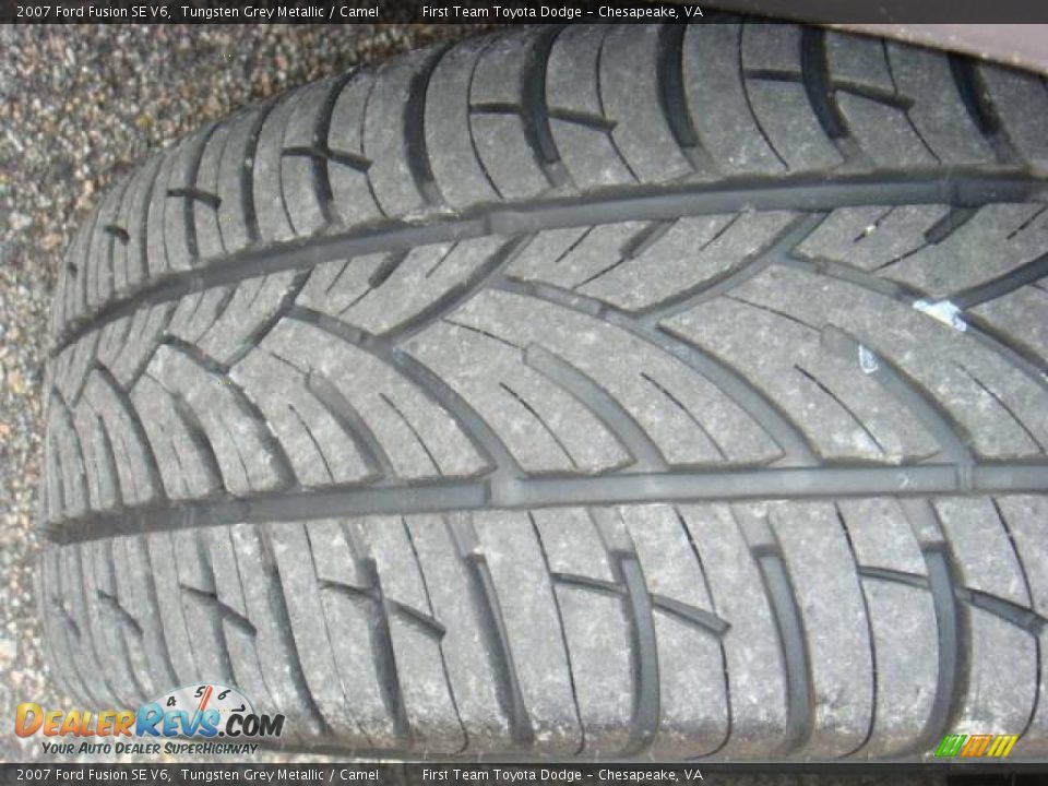 2007 Ford Fusion SE V6 Tungsten Grey Metallic / Camel Photo #14