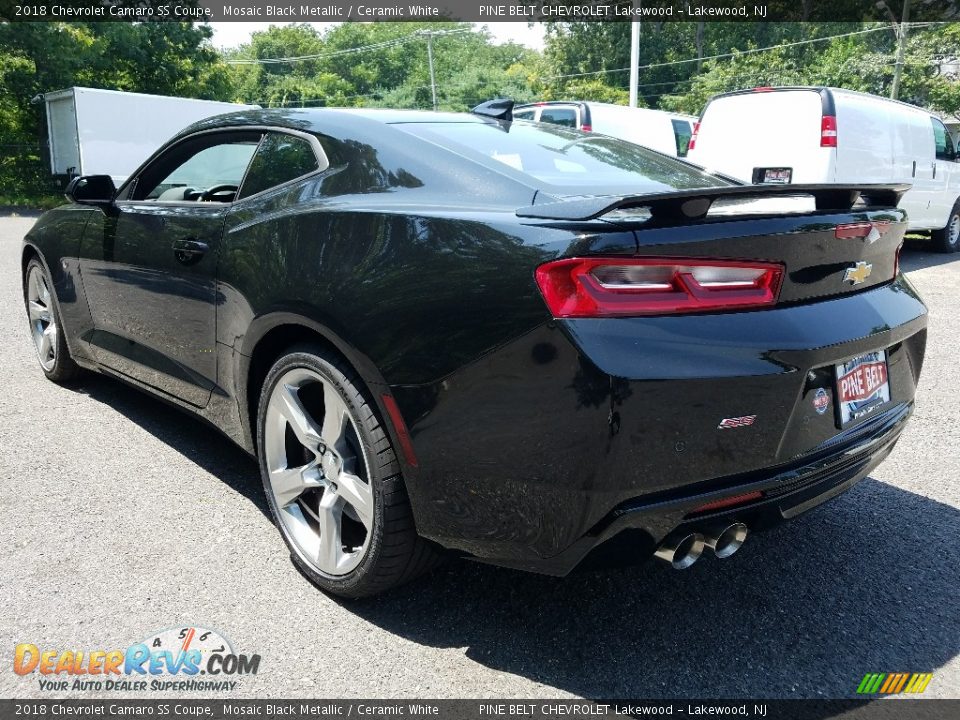 2018 Chevrolet Camaro SS Coupe Mosaic Black Metallic / Ceramic White Photo #4