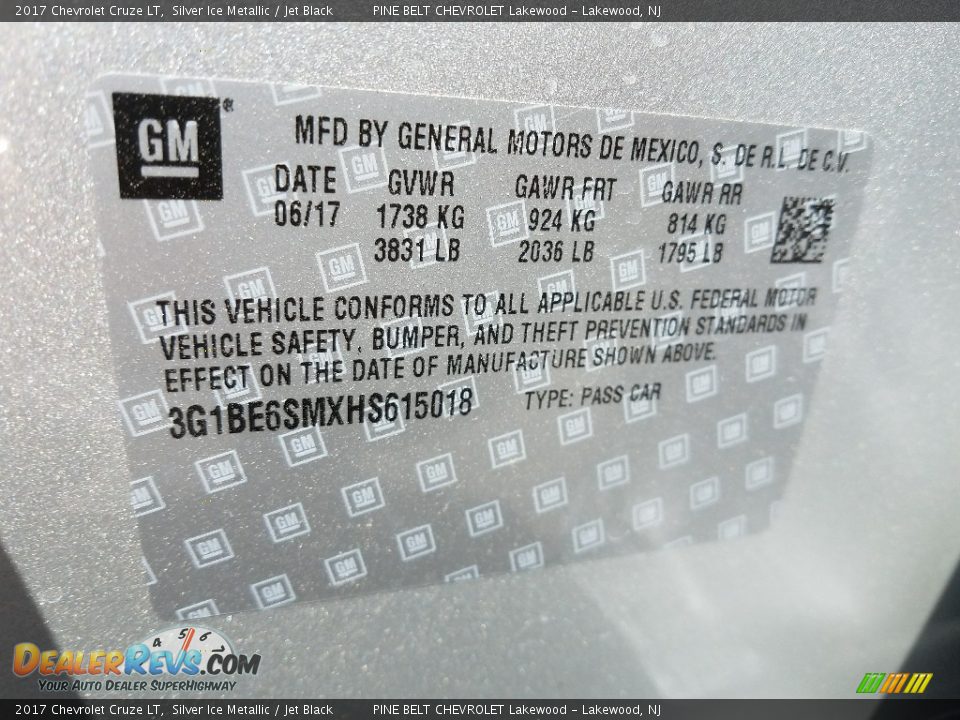 2017 Chevrolet Cruze LT Silver Ice Metallic / Jet Black Photo #8