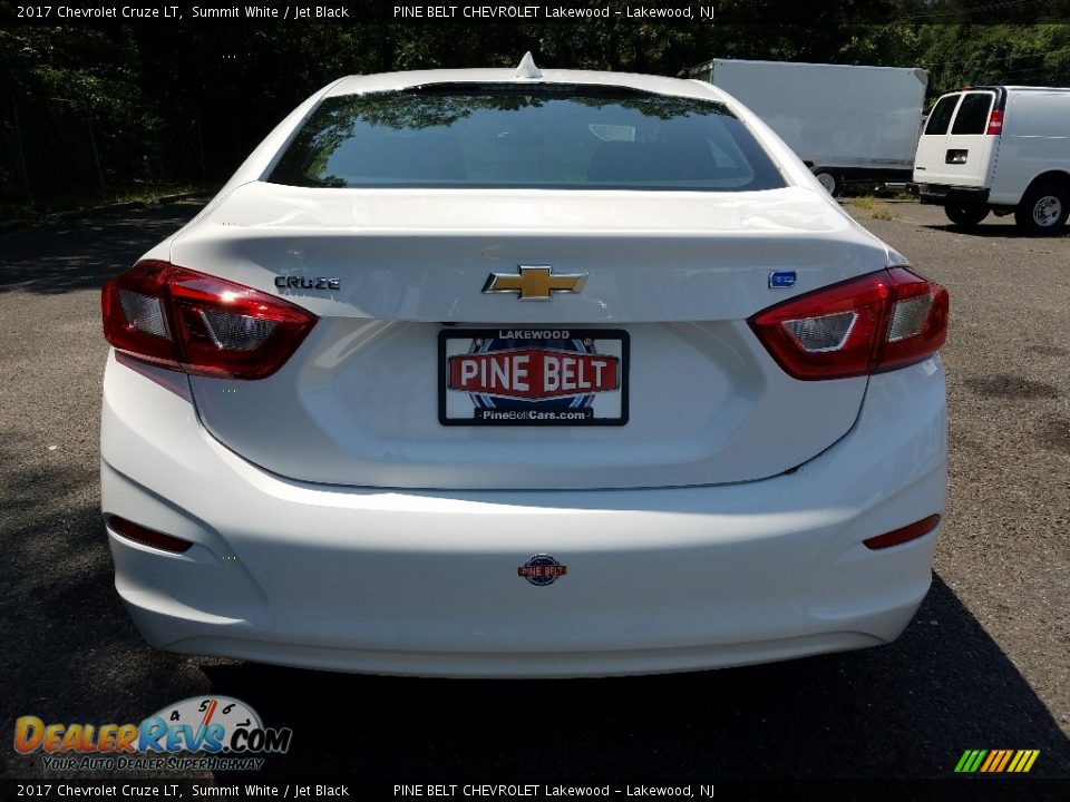 2017 Chevrolet Cruze LT Summit White / Jet Black Photo #5