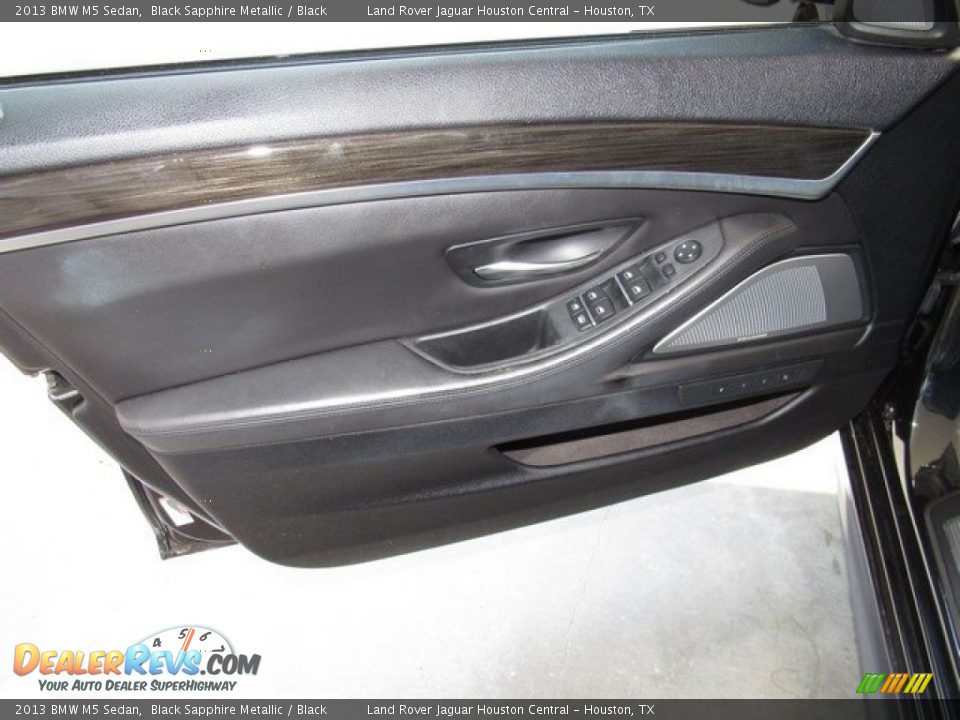 2013 BMW M5 Sedan Black Sapphire Metallic / Black Photo #23