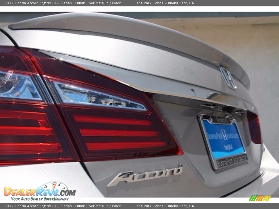 2017 Honda Accord Hybrid EX-L Sedan Lunar Silver Metallic / Black Photo #3