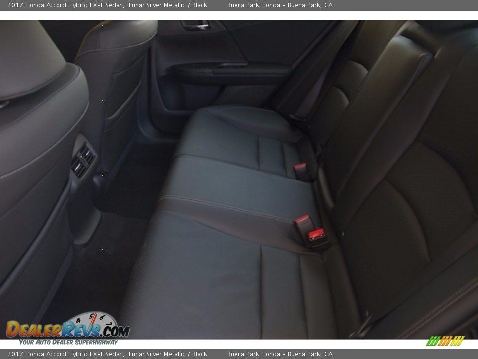 2017 Honda Accord Hybrid EX-L Sedan Lunar Silver Metallic / Black Photo #12