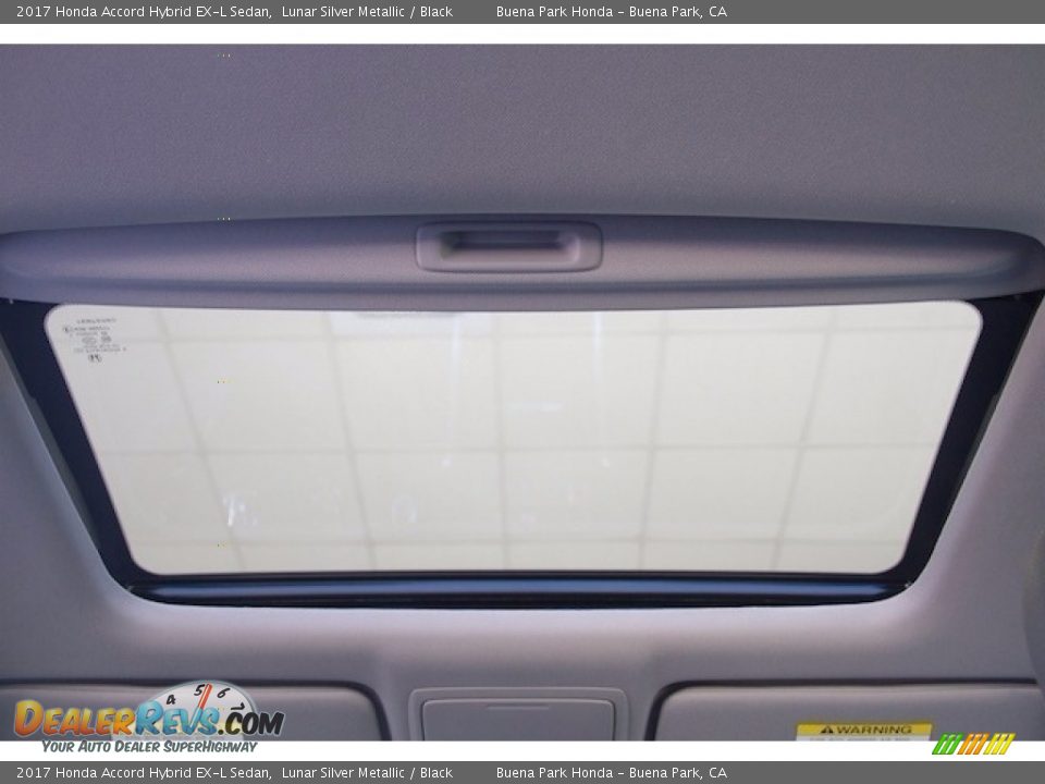 2017 Honda Accord Hybrid EX-L Sedan Lunar Silver Metallic / Black Photo #14