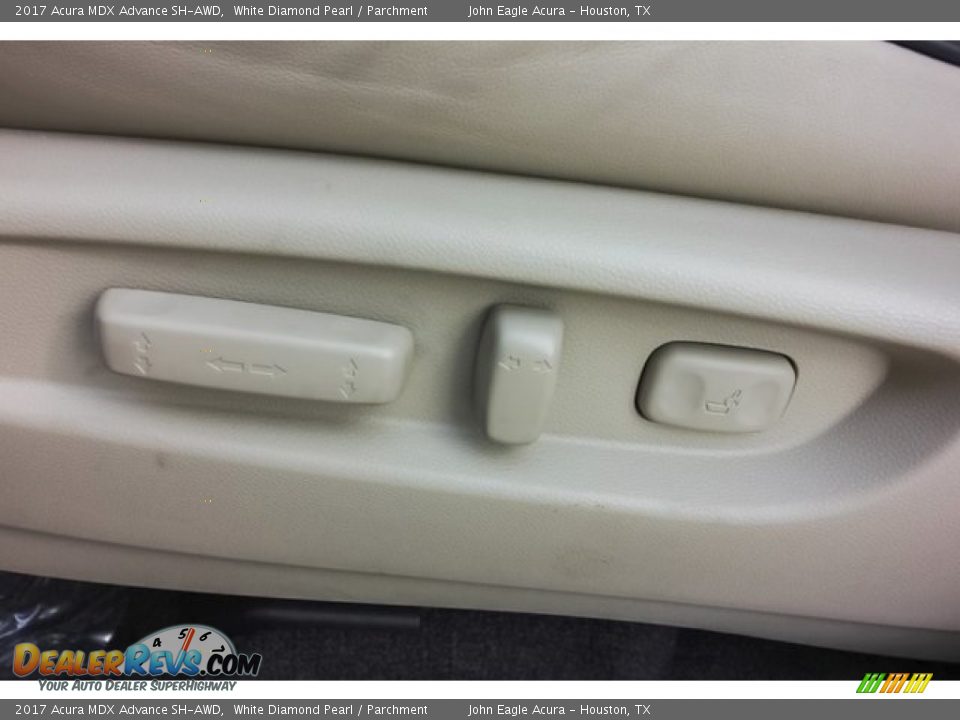 2017 Acura MDX Advance SH-AWD White Diamond Pearl / Parchment Photo #16