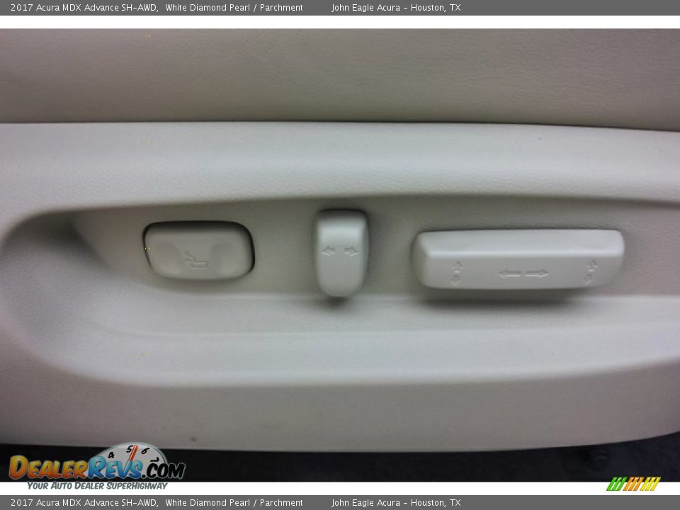 2017 Acura MDX Advance SH-AWD White Diamond Pearl / Parchment Photo #28