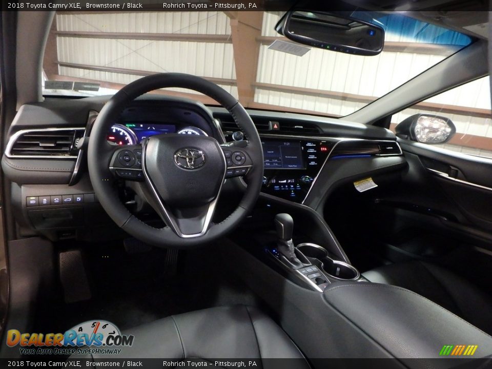 Black Interior - 2018 Toyota Camry XLE Photo #8