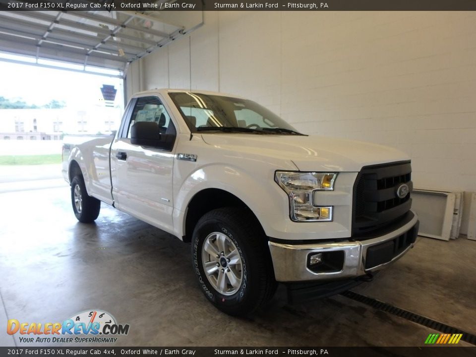 2017 Ford F150 XL Regular Cab 4x4 Oxford White / Earth Gray Photo #1