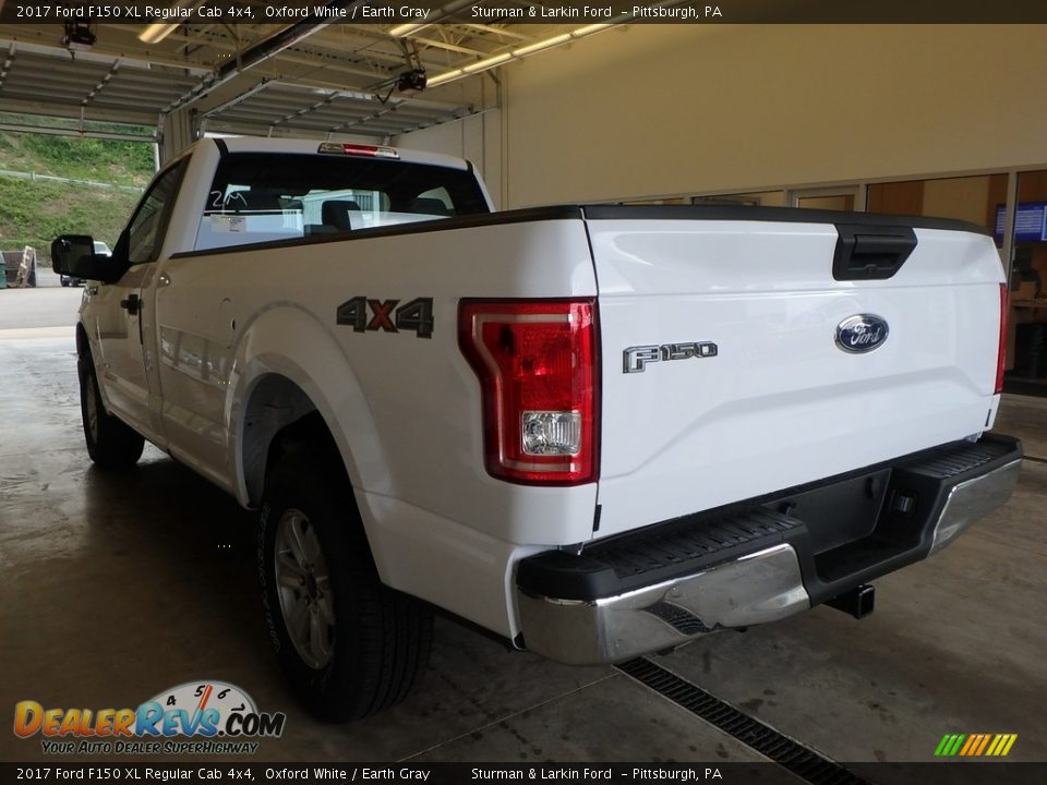 2017 Ford F150 XL Regular Cab 4x4 Oxford White / Earth Gray Photo #3