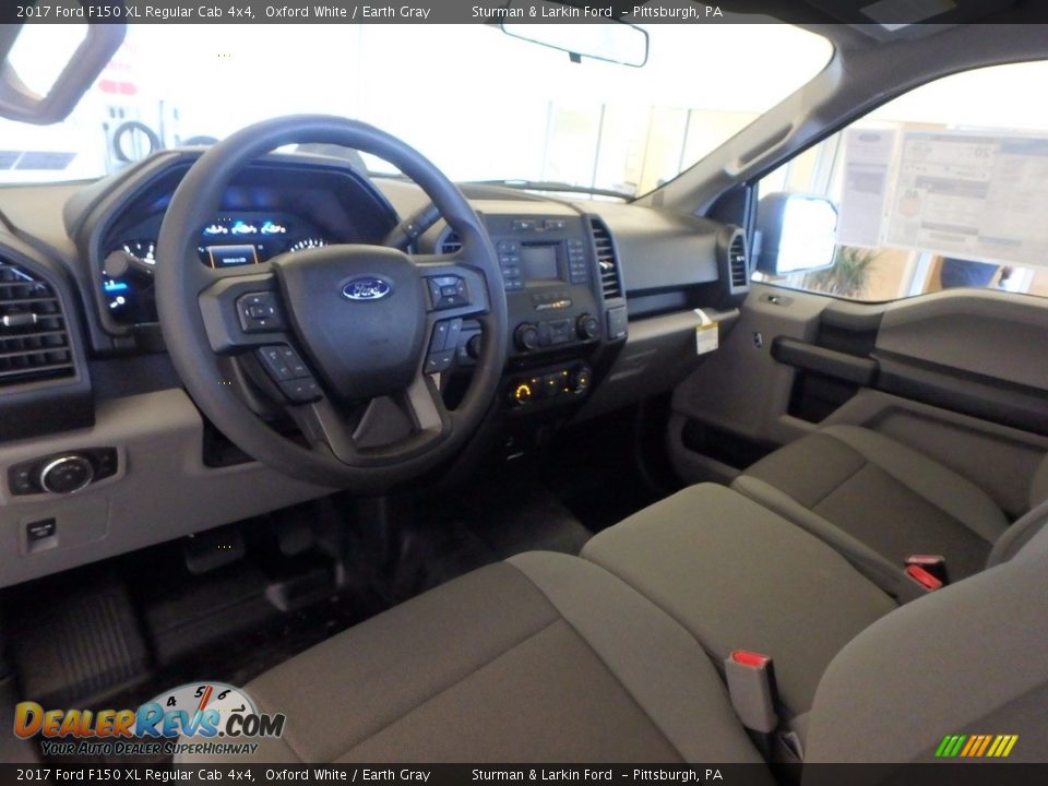 2017 Ford F150 XL Regular Cab 4x4 Oxford White / Earth Gray Photo #7