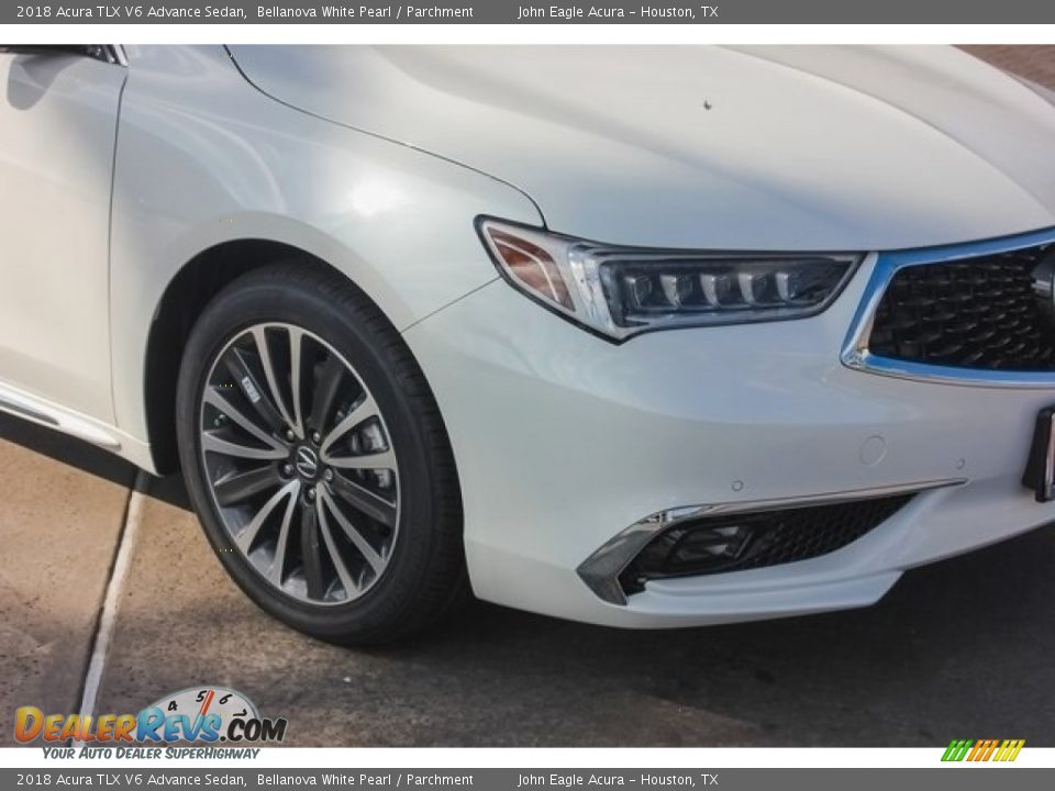 2018 Acura TLX V6 Advance Sedan Bellanova White Pearl / Parchment Photo #10