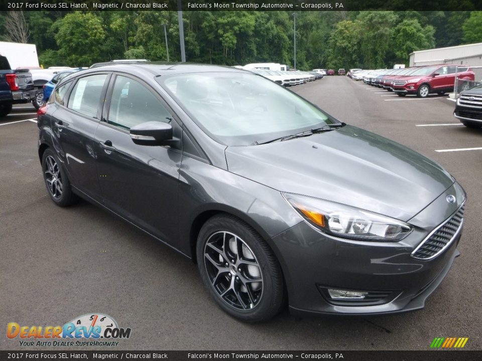 2017 Ford Focus SEL Hatch Magnetic / Charcoal Black Photo #3