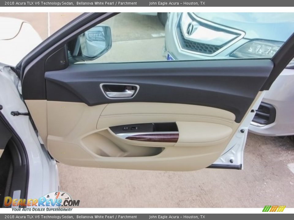 2018 Acura TLX V6 Technology Sedan Bellanova White Pearl / Parchment Photo #25