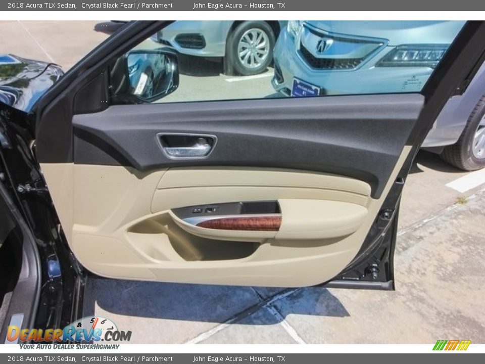 Door Panel of 2018 Acura TLX Sedan Photo #25