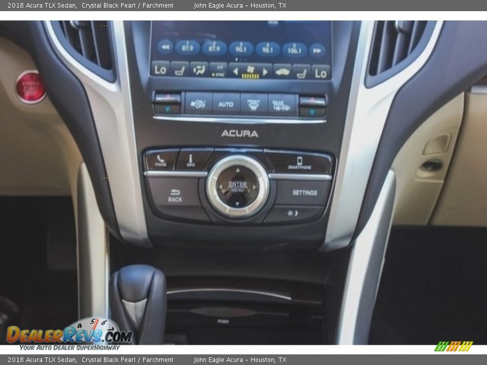 Controls of 2018 Acura TLX Sedan Photo #32