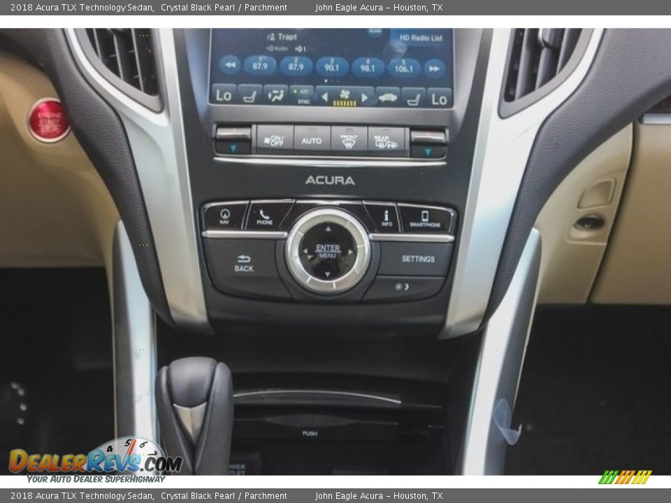 2018 Acura TLX Technology Sedan Crystal Black Pearl / Parchment Photo #32