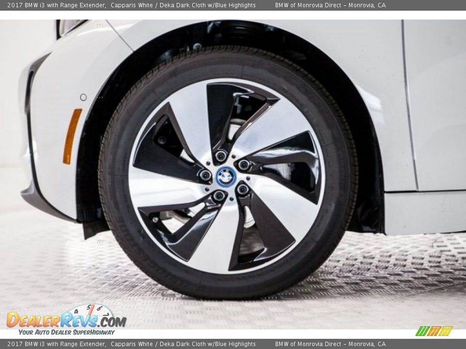 2017 BMW i3 with Range Extender Capparis White / Deka Dark Cloth w/Blue Highlights Photo #9