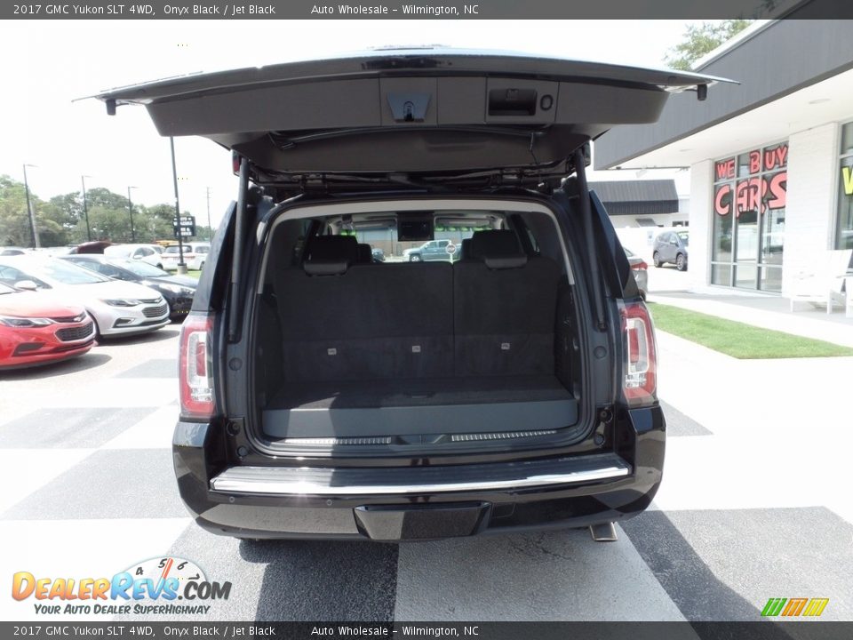 2017 GMC Yukon SLT 4WD Onyx Black / Jet Black Photo #5