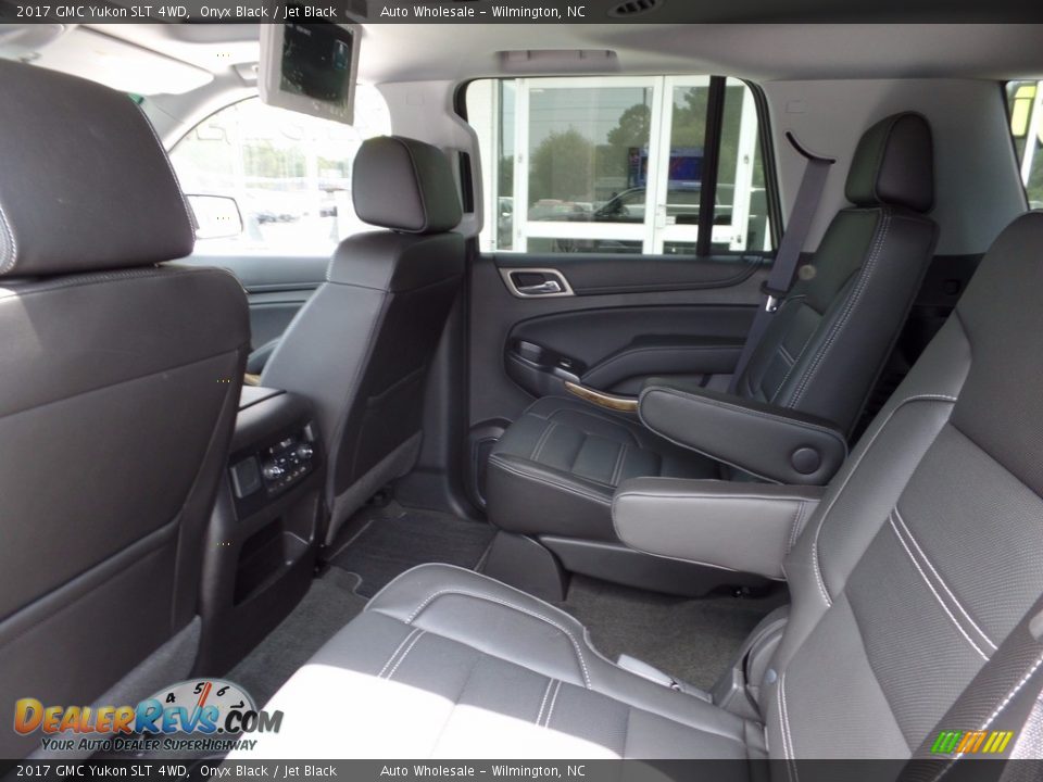 2017 GMC Yukon SLT 4WD Onyx Black / Jet Black Photo #13