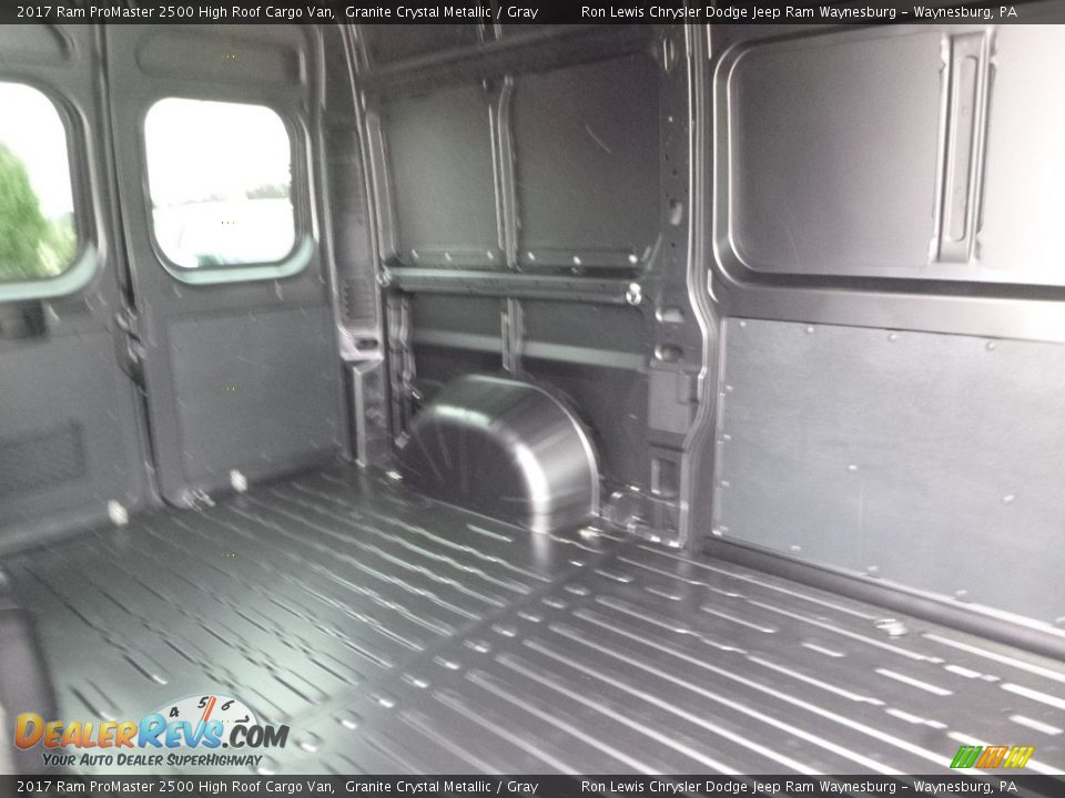2017 Ram ProMaster 2500 High Roof Cargo Van Granite Crystal Metallic / Gray Photo #8