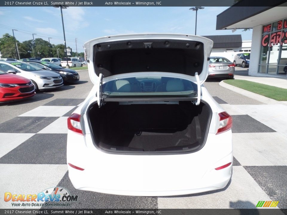 2017 Chevrolet Cruze LS Summit White / Jet Black Photo #5