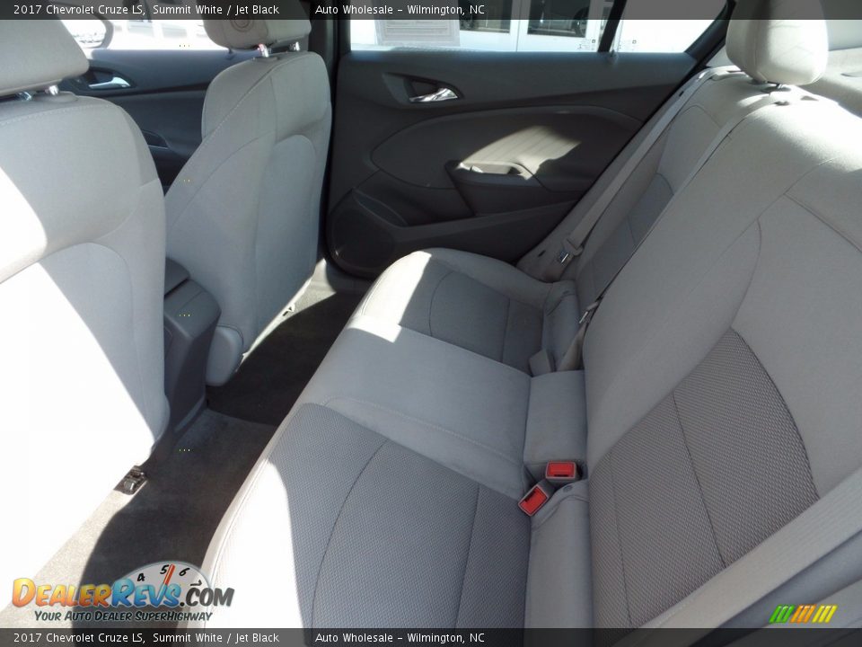 2017 Chevrolet Cruze LS Summit White / Jet Black Photo #12